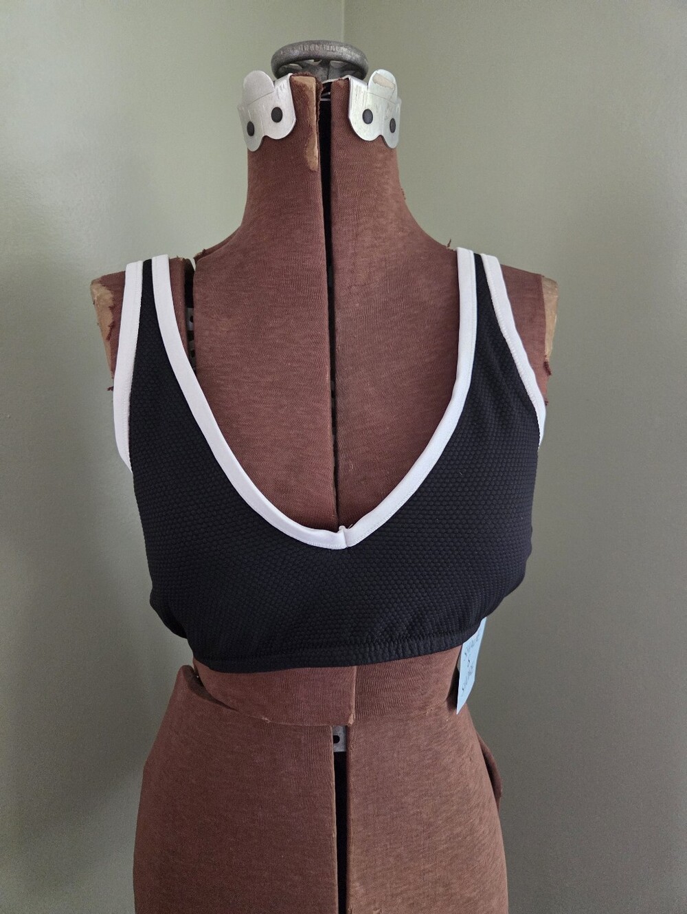 New Shade & Shore Womens D/DD Black/White Bikini Top